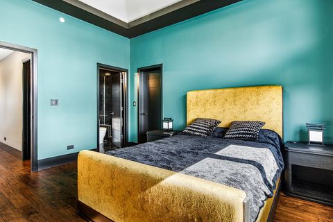 Tiny photo for 6505 N Knox Avenue, Lincolnwood, IL 60645 (MLS # 12544415)