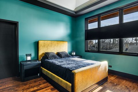 Tiny photo for 6505 N Knox Avenue, Lincolnwood, IL 60645 (MLS # 12544415)