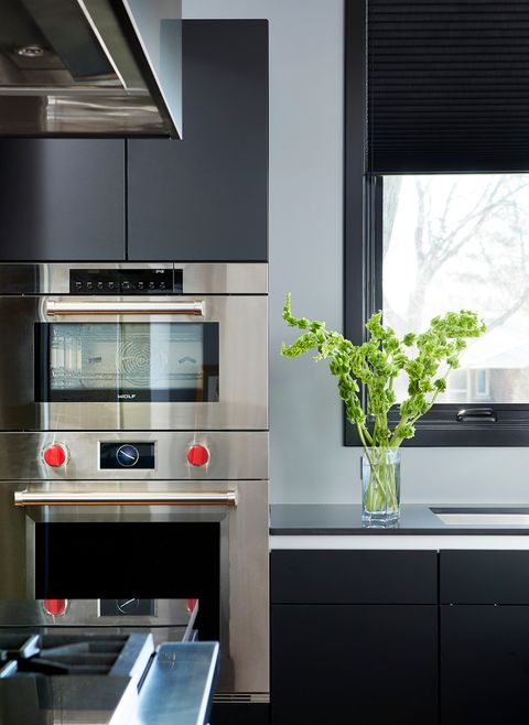 Tiny photo for 6505 N Knox Avenue, Lincolnwood, IL 60645 (MLS # 12544415)