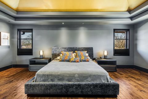 Tiny photo for 6505 N Knox Avenue, Lincolnwood, IL 60645 (MLS # 12544415)