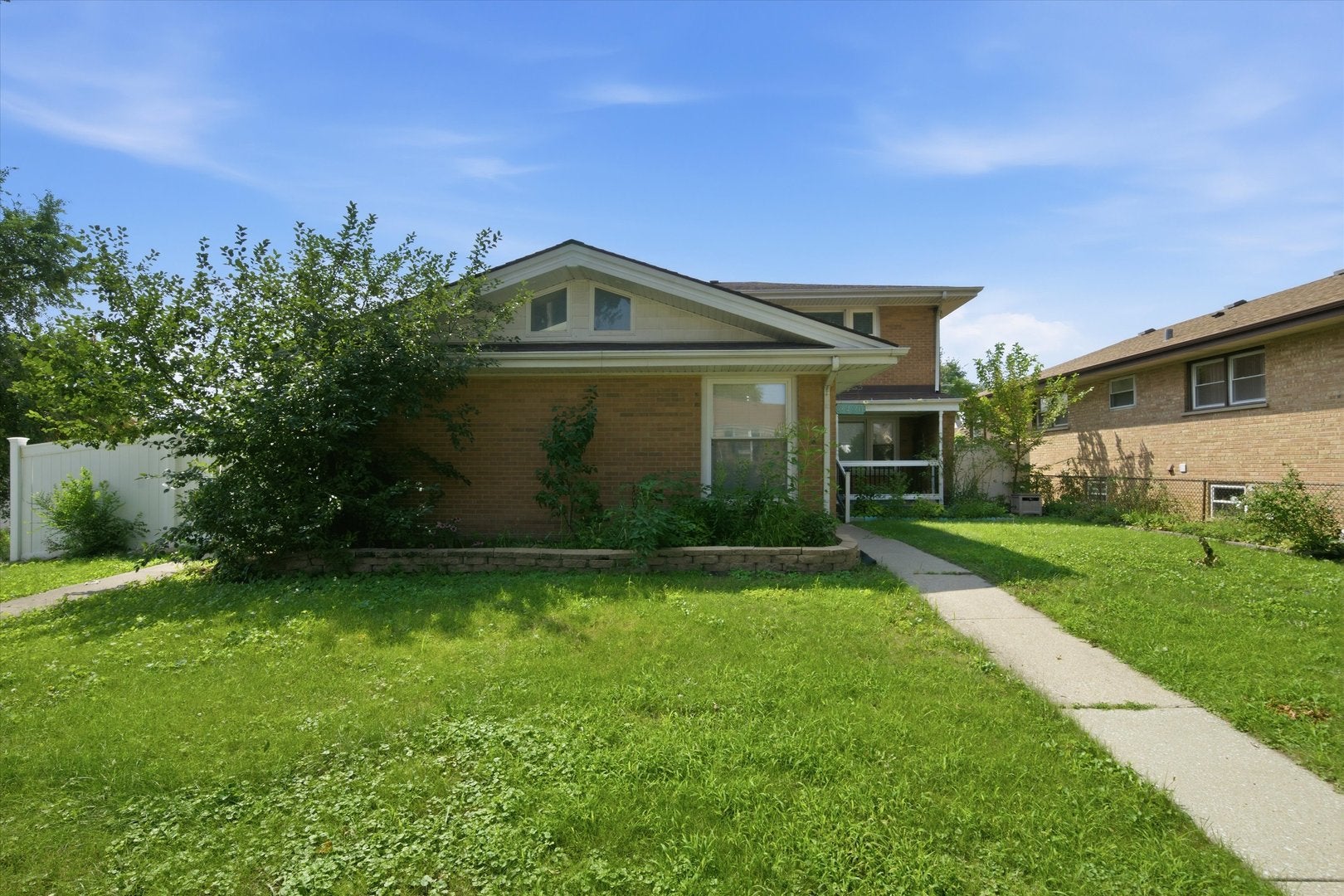2420 Elm Street