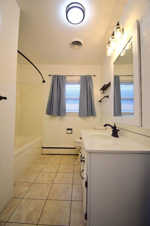 Tiny photo for 3109 Peach Street, Mt Vernon, IL 62864 (MLS # 100000209)