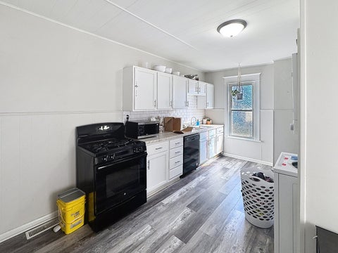Tiny photo for 1519 42nd Street, Rock Island, IL 61201 (MLS # 12599275)