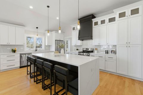 Tiny photo for 9327 Pleasant Avenue, Tinley Park, IL 60487 (MLS # 12568028)