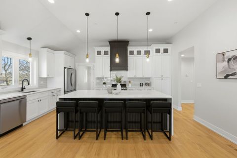 Tiny photo for 9327 Pleasant Avenue, Tinley Park, IL 60487 (MLS # 12568028)