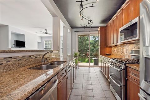 Tiny photo for 310 Sundown Court #E, Wauconda, IL 60084 (MLS # 12414582)