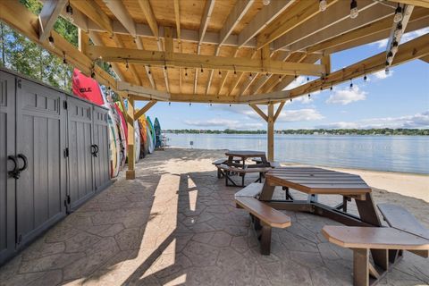 Tiny photo for 310 Sundown Court #E, Wauconda, IL 60084 (MLS # 12414582)