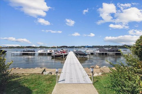 Tiny photo for 310 Sundown Court #E, Wauconda, IL 60084 (MLS # 12414582)