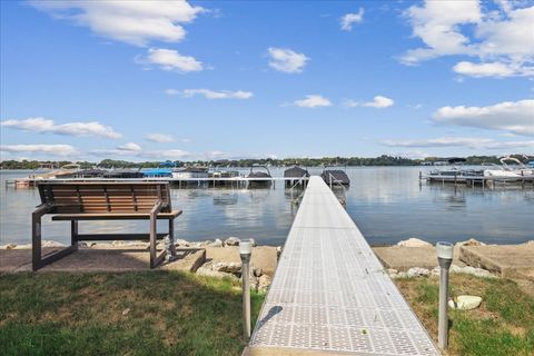 Tiny photo for 310 Sundown Court #E, Wauconda, IL 60084 (MLS # 12414582)