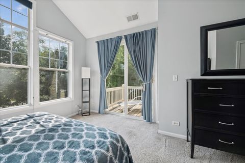 Tiny photo for 310 Sundown Court #E, Wauconda, IL 60084 (MLS # 12414582)