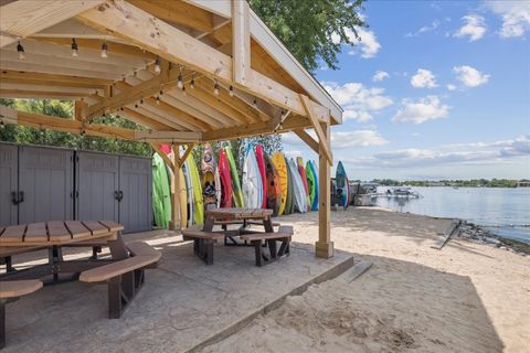 Tiny photo for 310 Sundown Court #E, Wauconda, IL 60084 (MLS # 12414582)