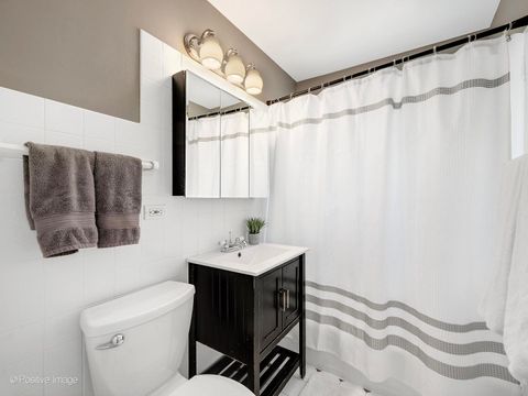 Tiny photo for 814 S HAWTHORNE Avenue, Elmhurst, IL 60126 (MLS # 12480673)