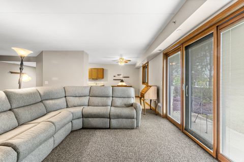 Tiny photo for 6820 W Winding Trail W #101, Oak Forest, IL 60452 (MLS # 12463713)