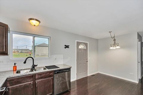 Tiny photo for 1112 Kim Court, Joliet, IL 60431 (MLS # 12418344)