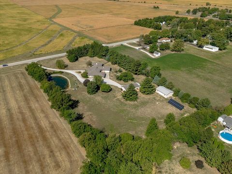 Tiny photo for 804 S Lincoln Street, Philo, IL 61864 (MLS # 12450691)