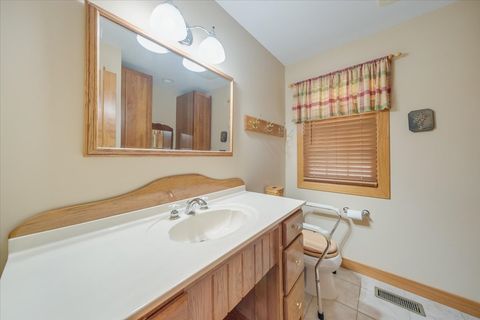Tiny photo for 804 S Lincoln Street, Philo, IL 61864 (MLS # 12450691)