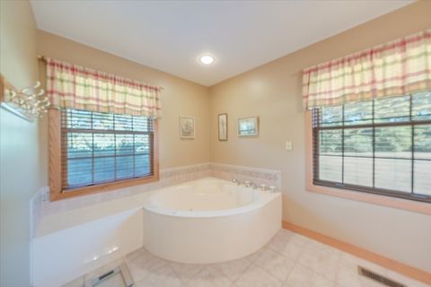 Tiny photo for 804 S Lincoln Street, Philo, IL 61864 (MLS # 12450691)