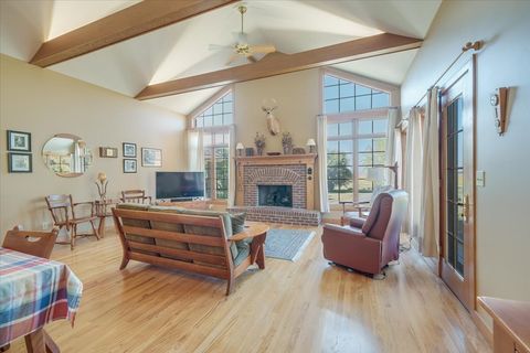 Tiny photo for 804 S Lincoln Street, Philo, IL 61864 (MLS # 12450691)