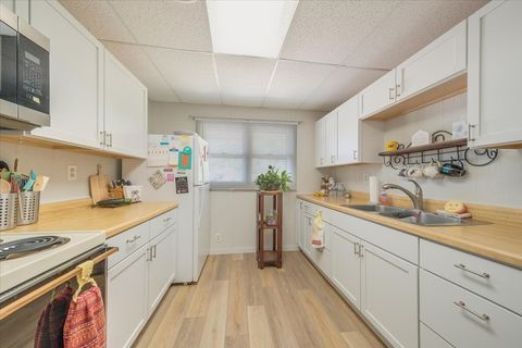 Tiny photo for 804 S Lincoln Street, Philo, IL 61864 (MLS # 12450691)