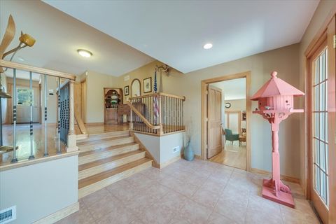 Tiny photo for 804 S Lincoln Street, Philo, IL 61864 (MLS # 12450691)
