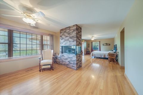 Tiny photo for 804 S Lincoln Street, Philo, IL 61864 (MLS # 12450691)