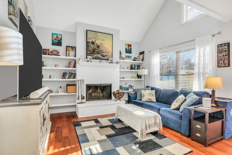 Tiny photo for 705 COLBY Court, Gurnee, IL 60031 (MLS # 12552369)