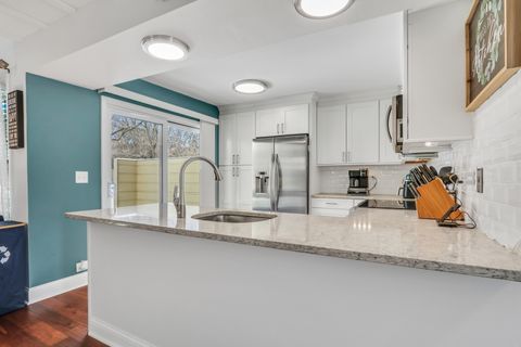 Tiny photo for 705 COLBY Court, Gurnee, IL 60031 (MLS # 12552369)