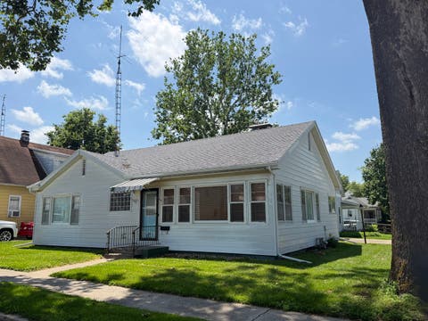 Photo of 202 S William Street, Farmer City, IL 61842 (MLS # 12692980)