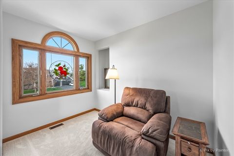 Tiny photo for 1405 Elk Trail, Cary, IL 60013 (MLS # 12620526)