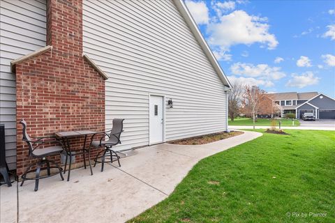 Tiny photo for 1405 Elk Trail, Cary, IL 60013 (MLS # 12620526)