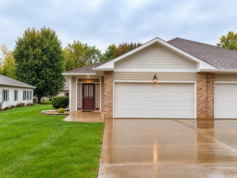 Tiny photo for 313 Bryant Circle Drive #313, Princeton, IL 61356 (MLS # 12767743)