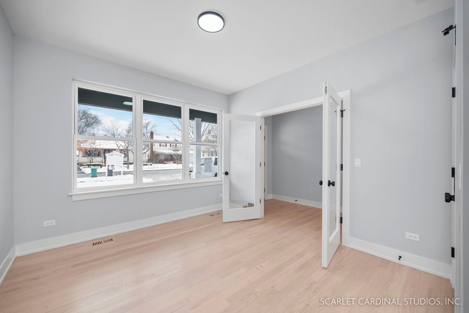 100 E Adams Avenue