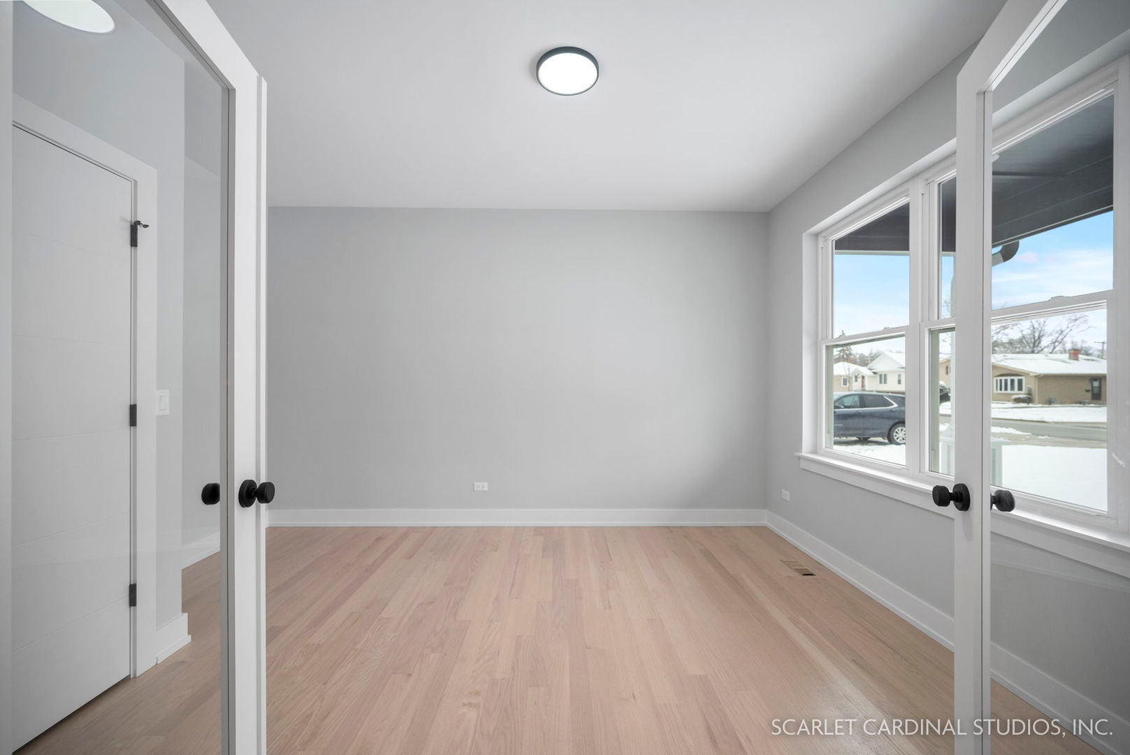 100 E Adams Avenue