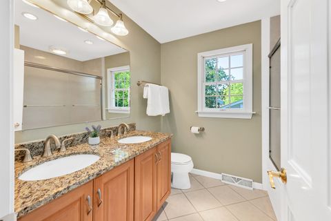 Tiny photo for 1378 Colonial Square, Wheaton, IL 60189 (MLS # 12605667)