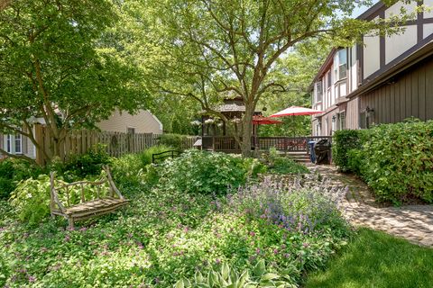 Tiny photo for 1378 Colonial Square, Wheaton, IL 60189 (MLS # 12605667)