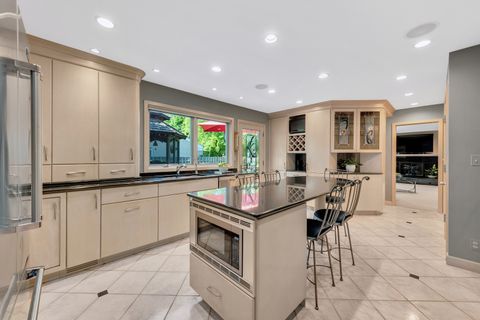 Tiny photo for 1378 Colonial Square, Wheaton, IL 60189 (MLS # 12605667)