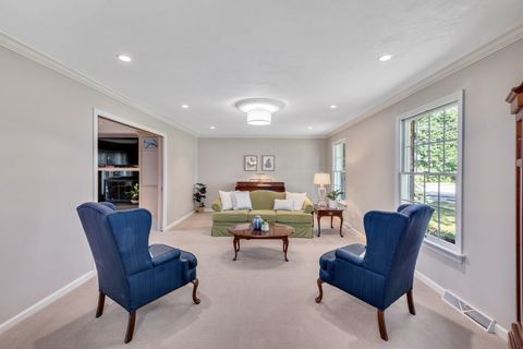 Tiny photo for 1378 Colonial Square, Wheaton, IL 60189 (MLS # 12605667)