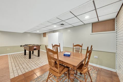 Tiny photo for 1378 Colonial Square, Wheaton, IL 60189 (MLS # 12605667)