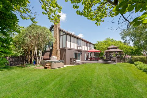 Tiny photo for 1378 Colonial Square, Wheaton, IL 60189 (MLS # 12605667)