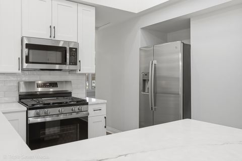 Tiny photo for 5115 S Melvina Avenue, Chicago, IL 60638 (MLS # 12585287)