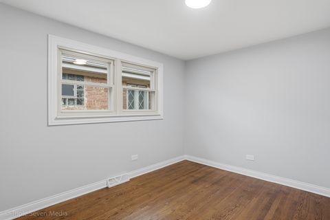 Tiny photo for 5115 S Melvina Avenue, Chicago, IL 60638 (MLS # 12585287)