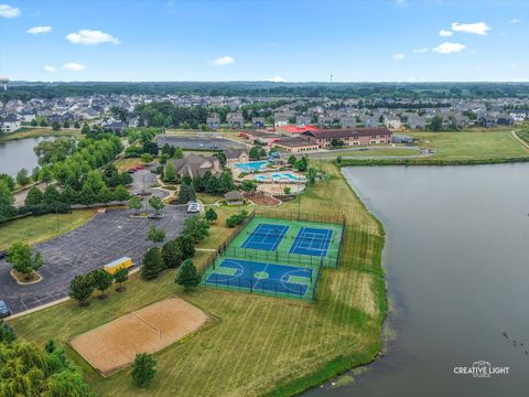 Tiny photo for 3704 Heathmoor Drive, Elgin, IL 60124 (MLS # 12480604)