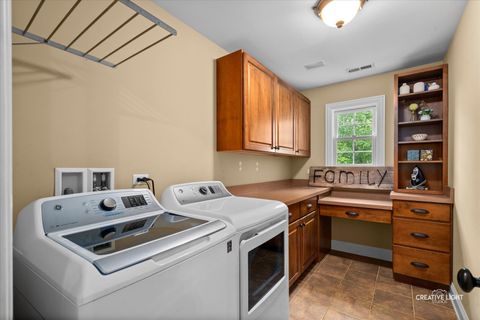 Tiny photo for 3704 Heathmoor Drive, Elgin, IL 60124 (MLS # 12480604)