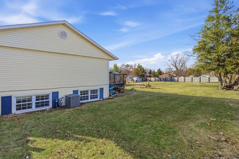Tiny photo for 14808 W Bruce Road, Homer Glen, IL 60491 (MLS # 12549500)