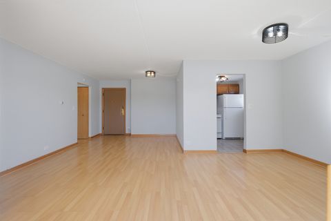 Tiny photo for 1460 Fairlane Drive #228, Schaumburg, IL 60193 (MLS # 12624312)