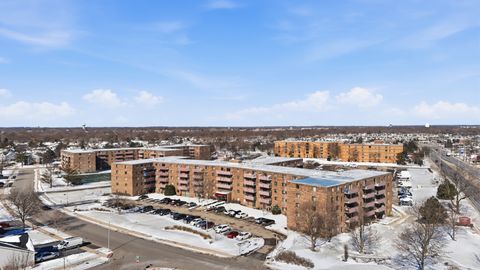 Tiny photo for 1460 Fairlane Drive #228, Schaumburg, IL 60193 (MLS # 12624312)