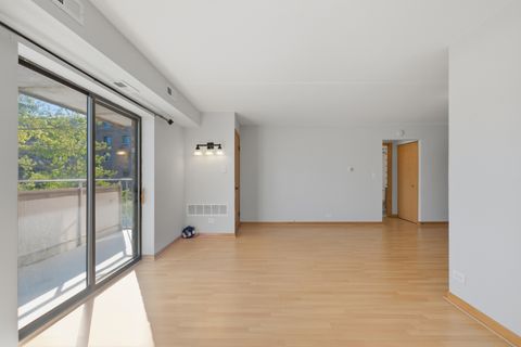 Tiny photo for 1460 Fairlane Drive #228, Schaumburg, IL 60193 (MLS # 12624312)