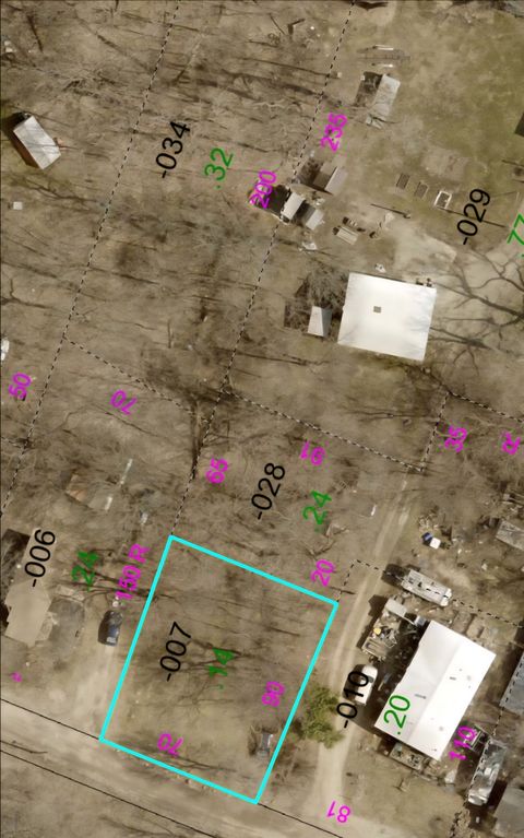 Tiny photo for 1977 N 3103 #11 Road, Ottawa, IL 61350 (MLS # 12569093)