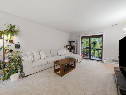 Tiny photo for 2214 Country Club Drive #21A, Woodridge, IL 60517 (MLS # 12776743)