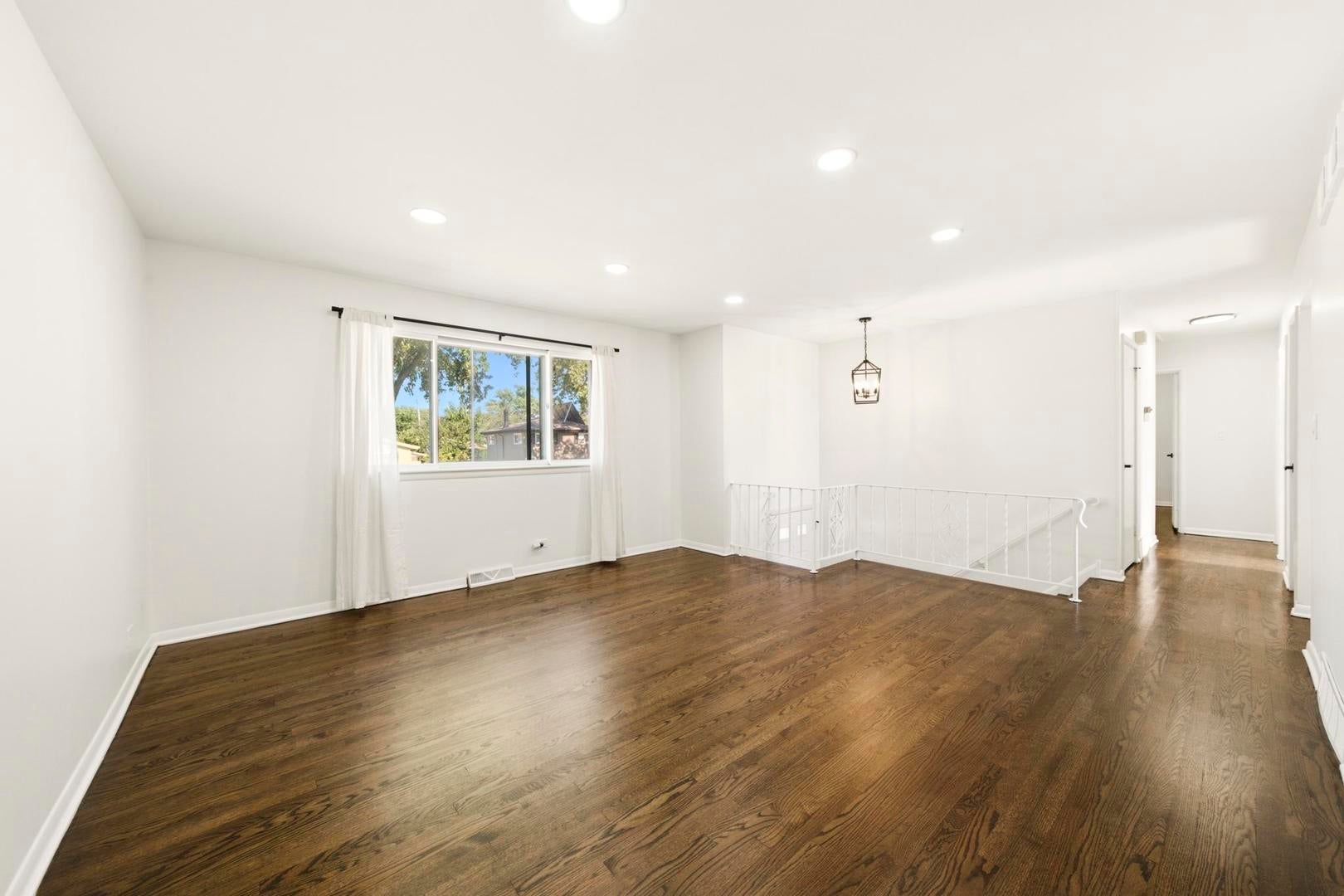 78 S Evergreen Avenue